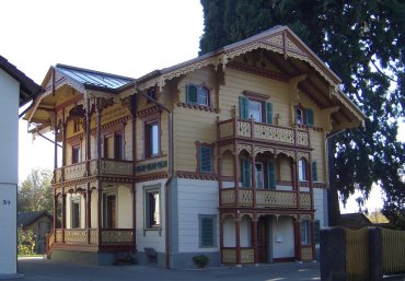 20-Schweizerhaus.jpg