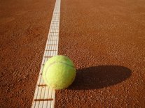 tennis-443269_1920.jpg