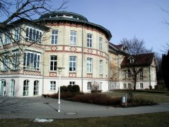 Kriegerdenkmal St.-Georgs-Kapelle 004.jpg