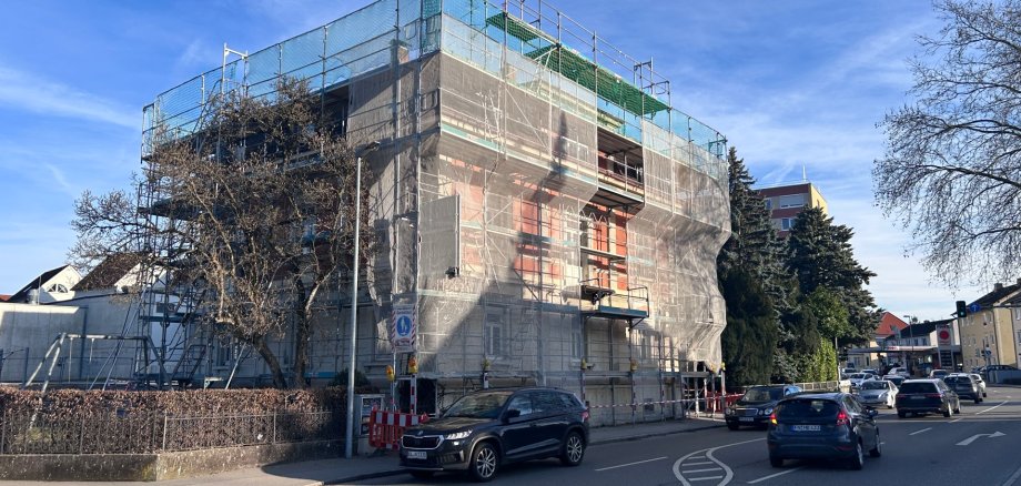 Villa König in der Lindauerstraße eingerüstet